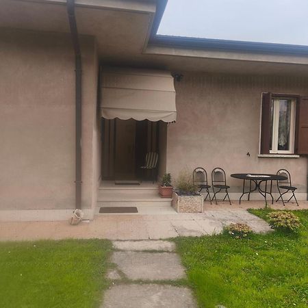 Rosi Home Неграр Екстериор снимка